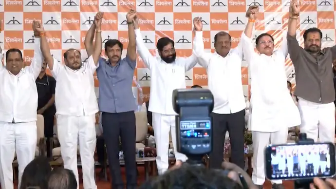 6 rebel Uddhav Sena MPs join Eknath Shinde's faction after days of speculation