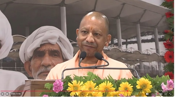 Farmers from Jewar arrived in Lucknow on the first flight to express gratitude to Chief Minister Yogi, saying, "He has turned our dream into reality."