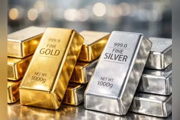 Gold, Silver Prices Remain Under Pressure Amid Strong Dollar and Hawkish Fed Outlook