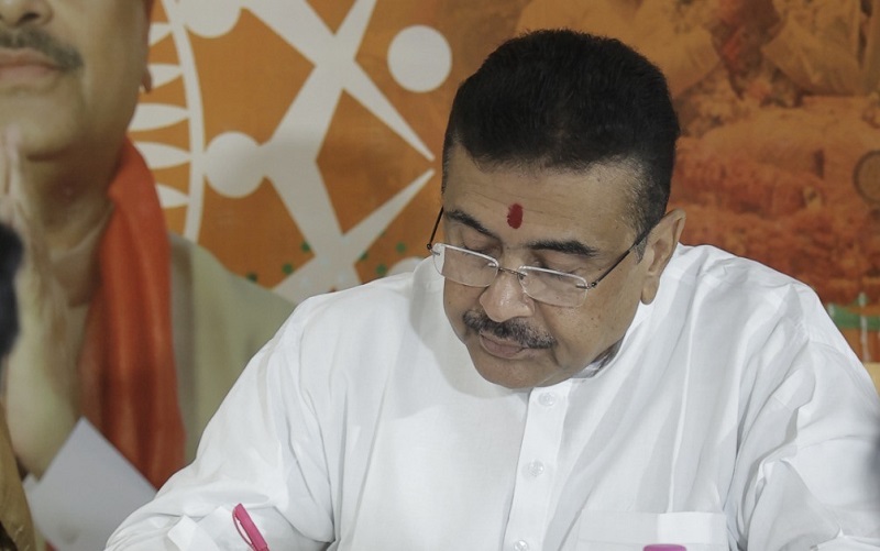 The first budget of the BJP government in Bengal is being presented today; the focus will be on welfare schemes, debt reduction, and industrial reforms.