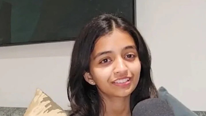 Ranchi girl  becomes the national topper in the CBSE Class 12 exams, scoring 500 out of 500 marks.