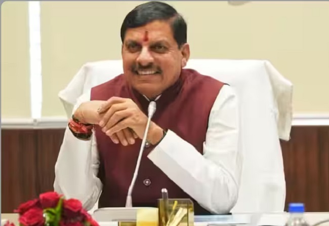 MP: Chief Minister to hold a direct dialogue with villagers during a 'Ratri Chaupal' (nighttime community meeting) at Kukru Gram Panchayat in Betul today.