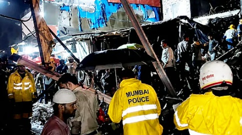 Seven killed as three-storey under-construction building collapses in Mankhurd