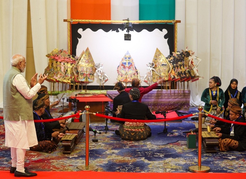 PM Modi impressed by Ramayana drama performance in Indonesia