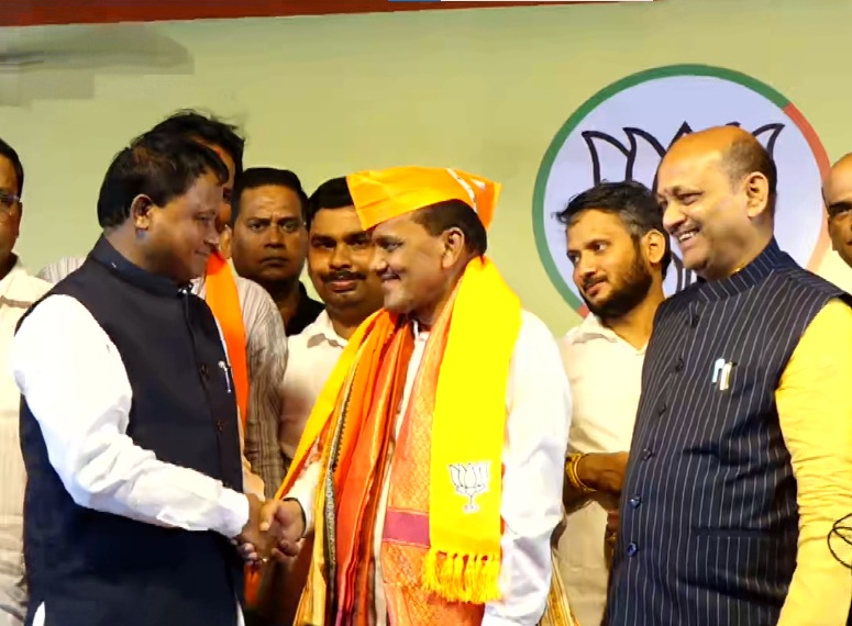 Instead of returning money to the embezzlers, BJP has inducted the embezzlers into its party: BJD