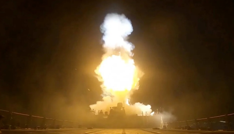 US attacks Iranian provinces; missile systems and IRGC positions around Hormuz