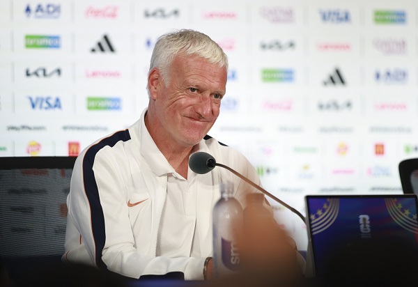 Spain's quiet stars end Deschamps' France era