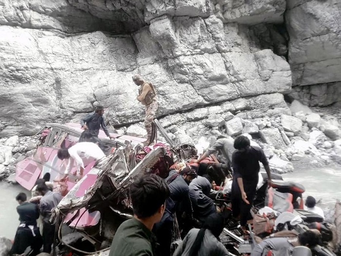 Pakistan: Four killed, 15 injured in bus accident
