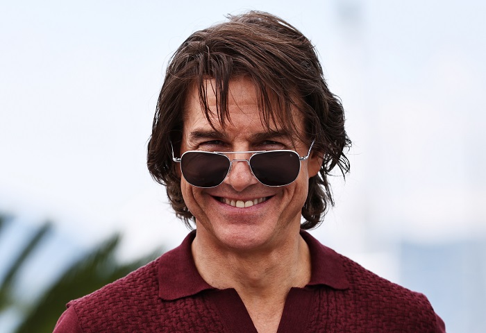 Tom Cruise sheds light on long-drawn process of prosthetics and make-up for ‘Digger’