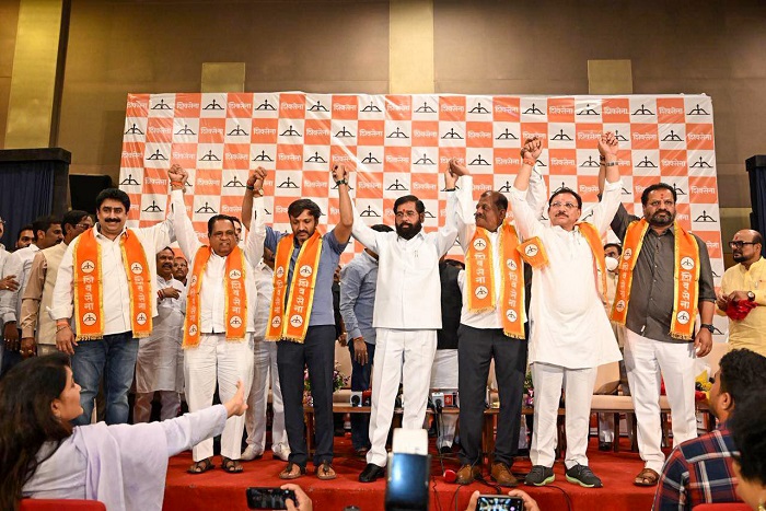 Big Jolt to Uddhav Thackeray: LS approves merger of 6 rebel Shiv Sena MPs into Shinde faction