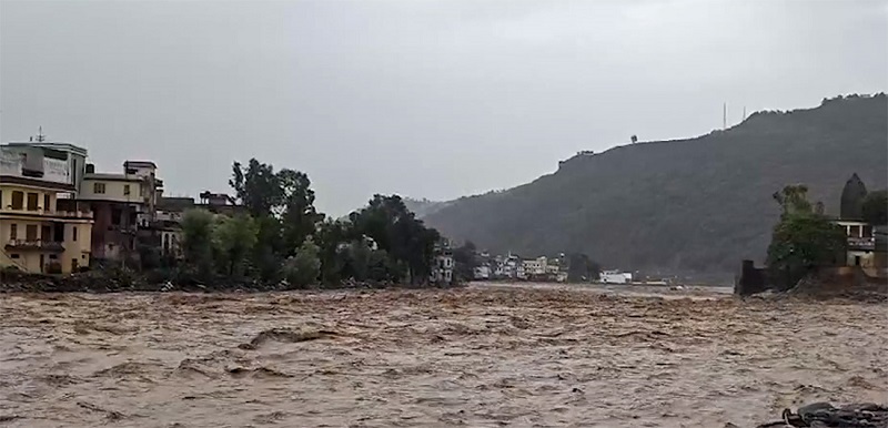 Several killed in landslides and floods in Poonch and Rajouri; three bodies recovered, rescue operations intensified.