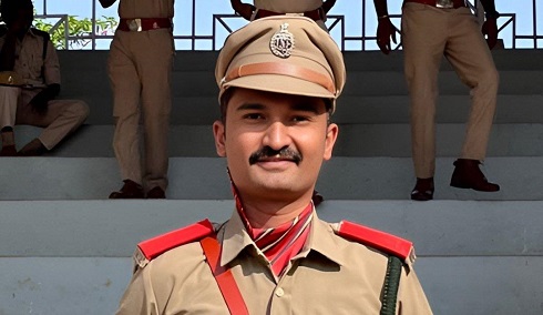Gujarat forest officer dies while pursuing timber smugglers in Tapi