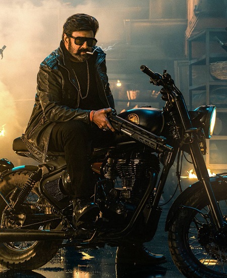 Balakrishna suffers muscle tear while shooting for stunt sequence in #NBK111; to undergo minor surgery