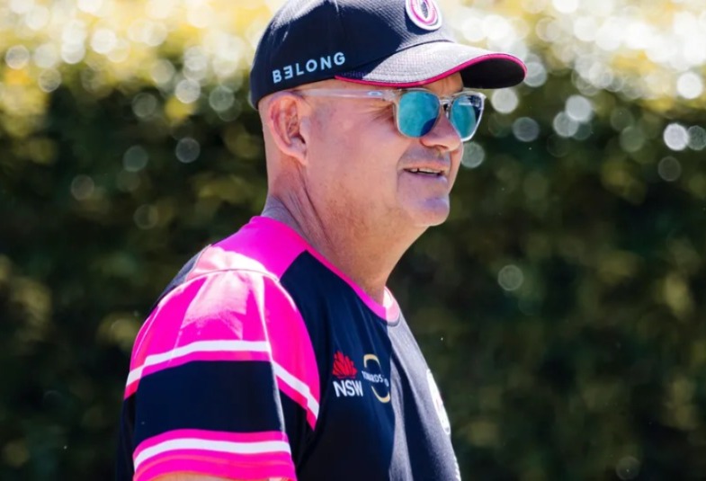 Mott leaves WBBL role to join BBL as Sydney Sixers head coach