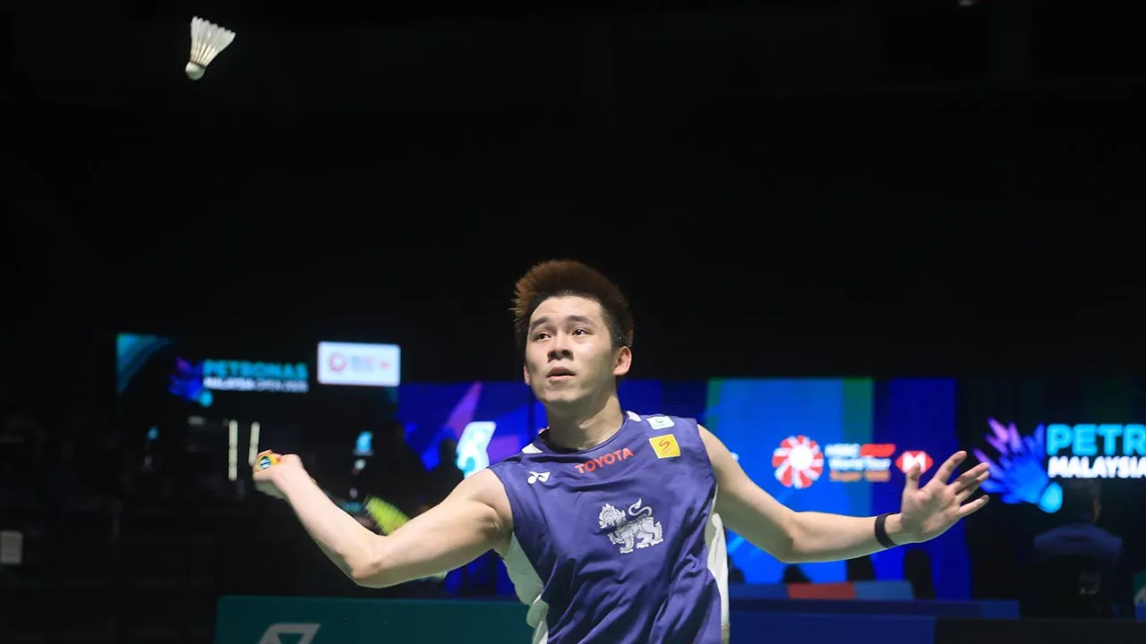 China Open badminton: Vitidsarn and Li Shifeng stunned, Wang Zhiyi wins