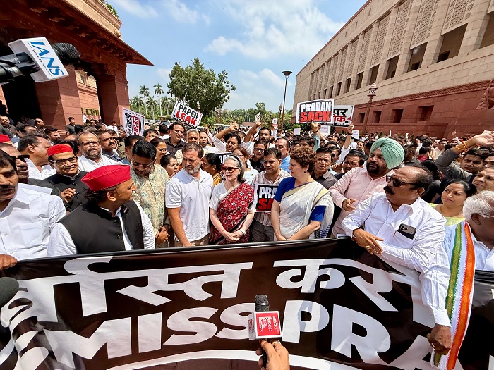 Opposition protests at Parliament's Makar Gate, demands Dharmendra Pradhan's resignation