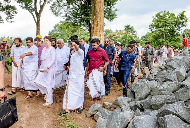Kerala: Priyanka Gandhi visits Wayanad landslide site