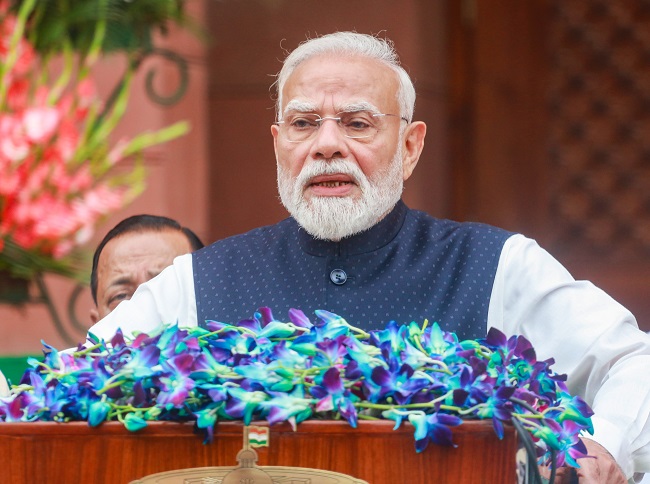 'Nation expresses gratitude to brave soldiers': PM Modi pays tribute on Kargil Vijay Diwas