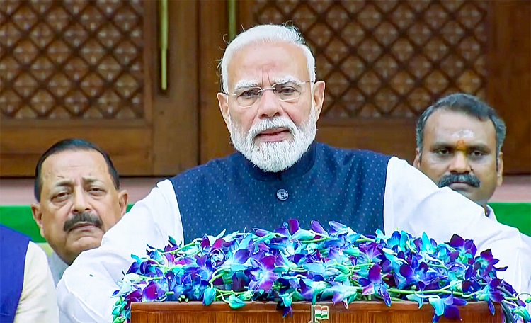 Aim of 'Viksit Vibrant Village' program was to let youth experience life at border villages: PM Modi
