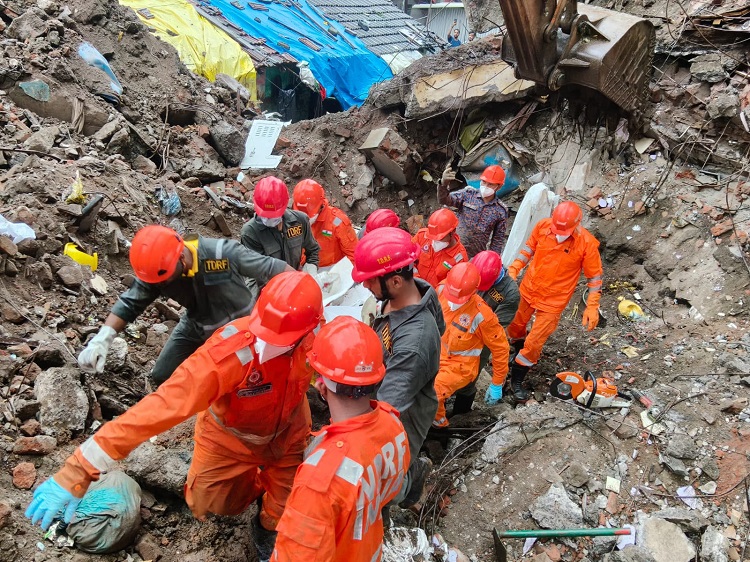 Bhiwandi building collapse: Death toll rises to 9; rescue operation on