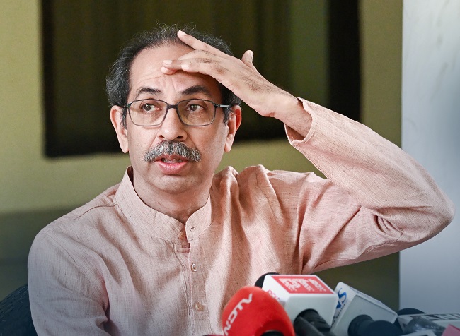 Dr Singh was Mr Clean, never required judicial validation to prove his integrity: Shiv Sena(UBT) in 'Saamana'