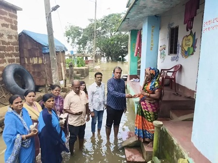 Khurdi Block and Barsingh Panchayat is isolated from the outside world.