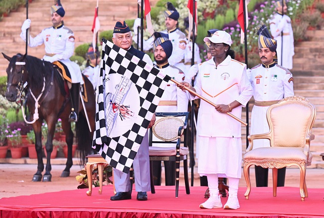Prez Murmu flags off inaugural Soldierathon honouring President's Bodyguard, Kargil heroes