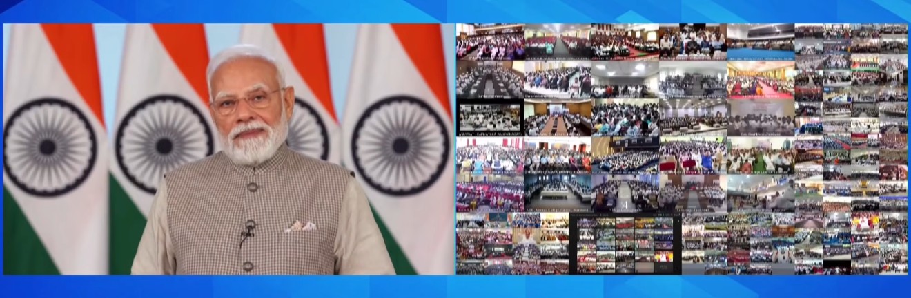 India's youth is aware, socially conscious, serious about their duties: PM Modi