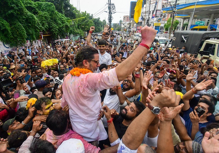 ‘Prashant Kishor has pulled off masterstroke’: Leaders on Jan Suraaj founder's Bankipur win
