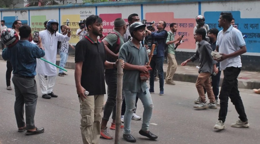 In Bangladesh Student unrest and clashes between organizations from Rangpur to Dhaka.