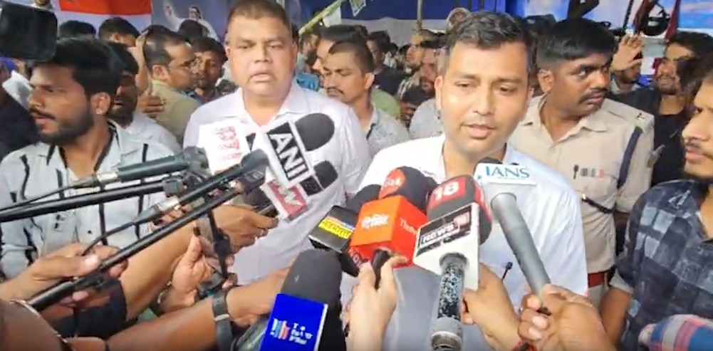 Jharkhand govt invites agitating students for talks, protesters demand open dialogue