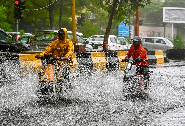 Rainfall brings relief from humidity to Delhi-NCR; IMD forecasts monsoon showers across several states